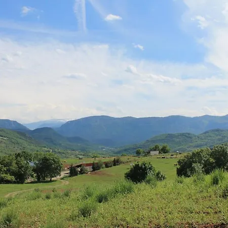 Rural De Bergnes A L'ombre Des Grands Pins Prázdninový dům Campagne-sur-Aude