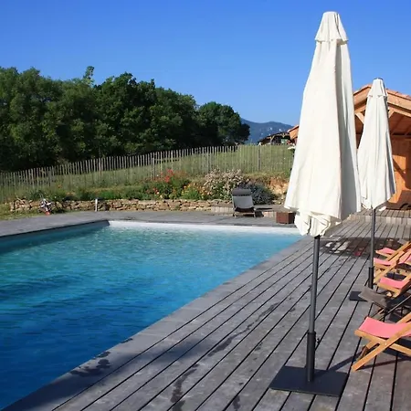 Prázdninový dům Rural De Bergnes A L'ombre Des Grands Pins