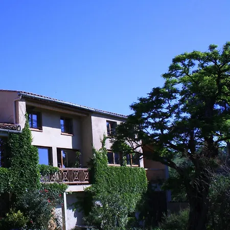 Rural De Bergnes A L'ombre Des Grands Pins Campagne-sur-Aude