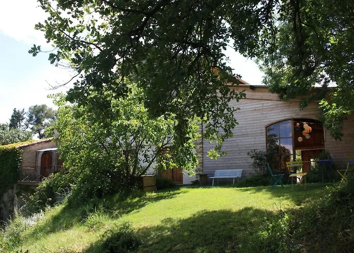 Feriehus Rural De Bergnes A L'ombre Des Grands Pins Campagne-sur-Aude