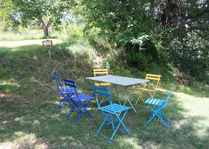 Feriehus Rural De Bergnes A L'ombre Des Grands Pins Campagne-sur-Aude